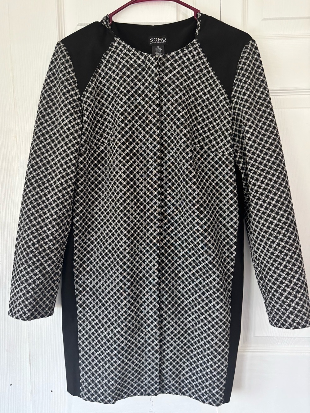 SOHO Apparel Black White Geometric Snap Front Jacket Size M